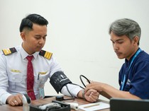 Jelang Lebaran, 800 Petugas Whoosh Jalani Pemeriksaan Kesehatan