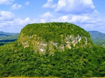 Keindahan dan Legenda Bukit Fatukopa di Timor Tengah Selatan
