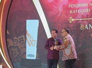 Konsisten Dukung Ekonomi UMKM, BPD Bali Sabet Penghargaan detikBali Awards