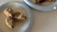 Ada capybara dan kura-kura imut yang jadi inspirasi seniman makanan asal Korea ini di atas piring. Foto: Instagram sibatable