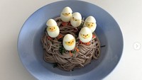 Min Kyungjin memamerkan karya plating makanannya di Instagram @sibatable. Kini ia sudah memiliki lebih dari 735 ribu followers. Foto: Instagram sibatable