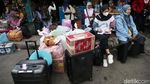 H-8 Lebaran, Pemudik Mulai Terlihat di Terminal Bekasi