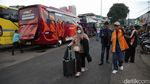 H-8 Lebaran, Pemudik Mulai Terlihat di Terminal Bekasi