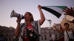Warga Chili Turun ke Jalan Dukung Palestina