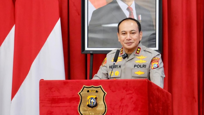 Kapolda Riau Irjen Herry Heryawan. (Dok. Humas Polda Riau)