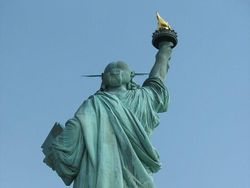 Lihat Berbagai Tempat dari Sisi Berbeda, Bikin Takjub