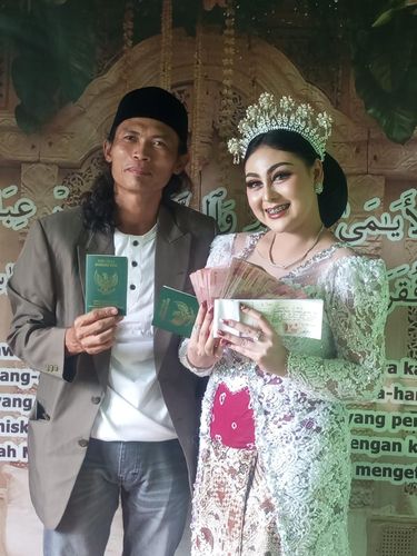 Mahar nikah 1 miliar Lamongan Pasutri nikah mahar Rp 1 miliar di Lamongan