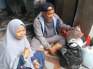 Cerita Pasutri ke Tanah Abang Lebih Pagian demi Couple Saat Lebaran