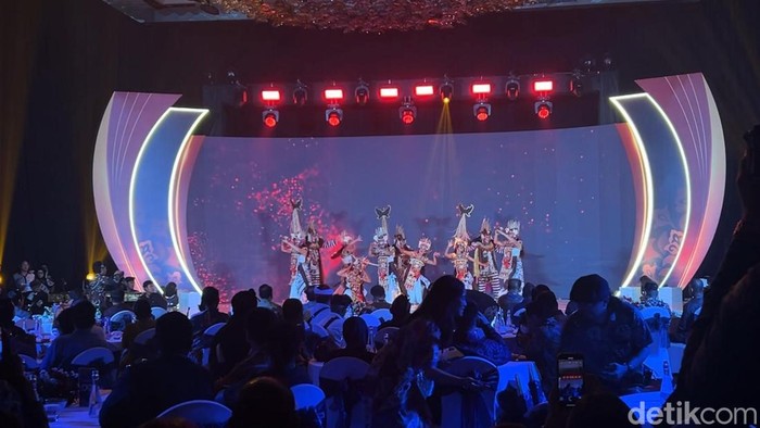 Penampilan spektakuler Naluri Manca menggebrak malam penganugerahan detikBali Awards 2025 di Trans Resort Bali, Kuta Utara, Badung, Sabtu (22/3/2025). (Foto; Kezia Hanada/detikBali)