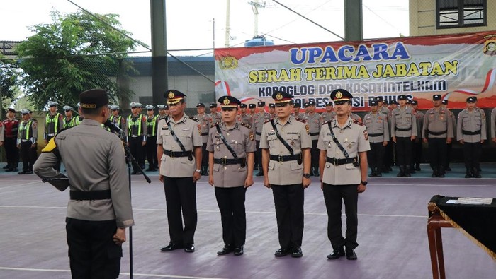 Prosesi serah terima jabatan di Polres Musi Rawas.