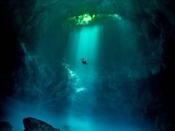 Sisi Lain Tempat Terkenal Dunia, Ujung Tembok China Termasuk