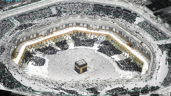 Potret Masjidil Haram Tanpa Crane