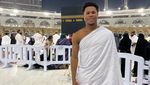Foto: Momen Umrah Para Artis-Atlet Muslim Dunia