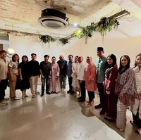 Momen kebersamaan mereka terlepas dari perbedaan padangan politik masing-masing langsung mengundang atensi masyarakat. Banyak yang memberi komentar positif, salah satunya datang dari penyanyi Rossa. Adem bangat lihat foto ini Mba, tulisnya. (Foto: Instagram/@annisayudhoyono)