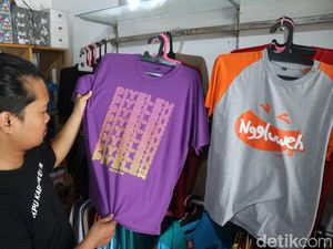 Mengabadikan Logat Khas Pati Lewat Desain Kaus, Ada Piye Leh-Gagego