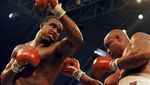 6 Duel Tinju Bersejarah George Foreman: Lawan Muhammad Ali hingga Holyfield