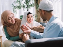Benarkah Doa Ibu Lebih Mustajab daripada Ayah? Ini Penjelasannya