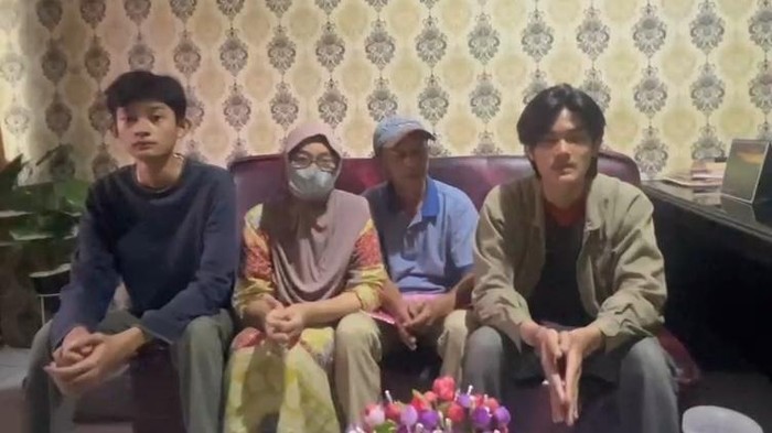 Kakak beradik berterima kasih kepada polisi karena telah menangguhkan penahanan ibunya (dok istimewa)