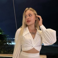 Maria terakhir kali terlihat pada 9 Maret 2025, ketika ia memberi tahu teman-temannya bahwa ia akan menghadiri pesta di sebuah hotel di Dubai. Ia mengaku diundang oleh dua pria yang mengaku sebagai perwakilan bisnis modeling.  Foto: dok. Instagram @ae3marylu