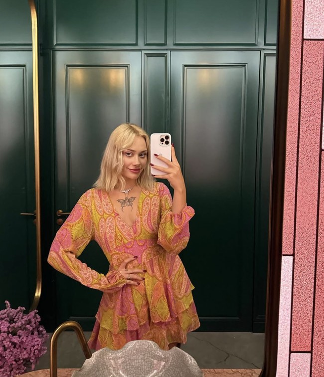 Namun, keluarga Maria meragukan penjelasan tersebut. Media Rusia VChK-OGPU melaporkan bahwa sebelum menghilang, Maria berada dalam kondisi histeris yang tidak dapat dipahami. Hingga kini, masih banyak pertanyaan yang belum terjawab tentang apa yang sebenarnya terjadi pada Maria. Beberapa pihak mencurigai adanya keterlibatan pihak ketiga dalam insiden ini, terutama mengingat fakta bahwa Maria diundang ke pesta oleh orang-orang yang tidak dikenal sebelumnya.  Foto: dok. Instagram @ae3marylu