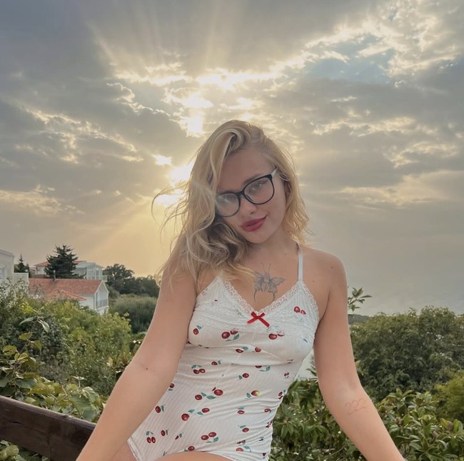 Kepada ibunya, Anna, Maria juga menyatakan bahwa ia akan menginap bersama mereka malam itu. Namun, ia tidak muncul untuk penerbangan yang dijadwalkan ke Thailand pada 11 Maret, yang memicu kekhawatiran keluarga dan teman-temannya. Foto: dok. Instagram @ae3marylu