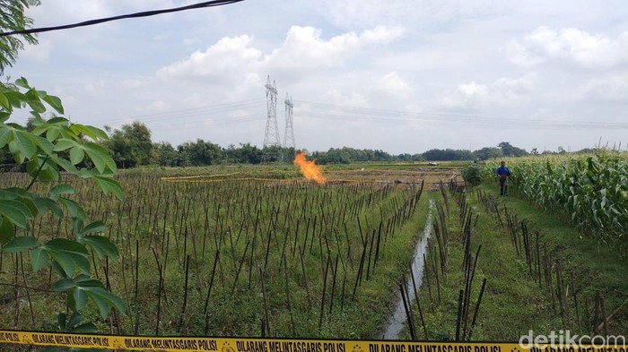 Semburan Api di Bojonegoro