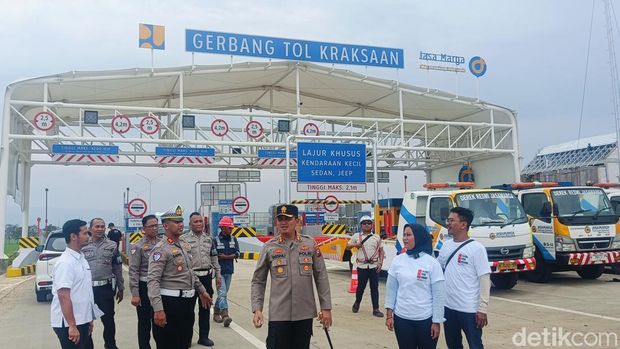 Tim Jelajah Mudik Ramadan menjajal Tol Probowangi yang akan difungsionalkan selama Mudik Lebaran 2025.