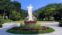 Patung Yesus