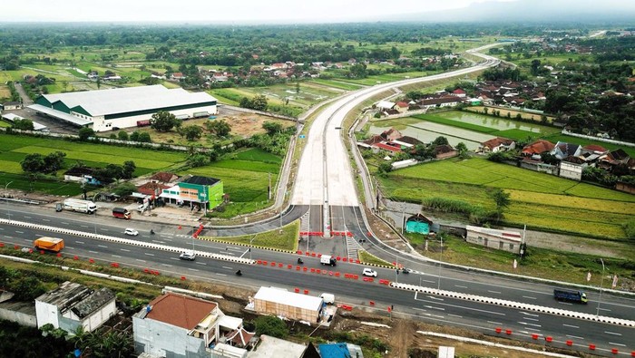 8 Tol Kelolaan Adhi Karya Siap Dipergunakan Selama Mudik-Balik Lebaran 2025.