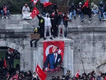 Meliput Demo Penahanan Wali Kota Istanbul, 9 Jurnalis Ditangkap