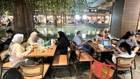 Livin’Alun Alun Nusantara (AAN), kini menjadi destinasi favorit warga Jakarta jelang berbuka puasa dan sebagai venue untuk bersilaturahmi dalam tradisi Hari Raya Idul Fitri.  