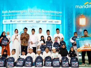 Bank Mandiri Santuni 57.600 Anak Yatim-Lansia dan 668 Yayasan di RI