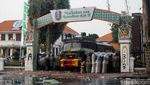 Demo Tolak UU TNI di Surabaya Ricuh