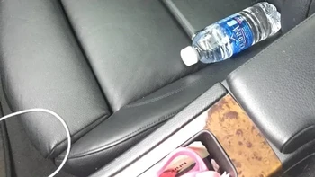 Ada yang tahu di mana letak iPad di mobil ini? Foto: Reddit