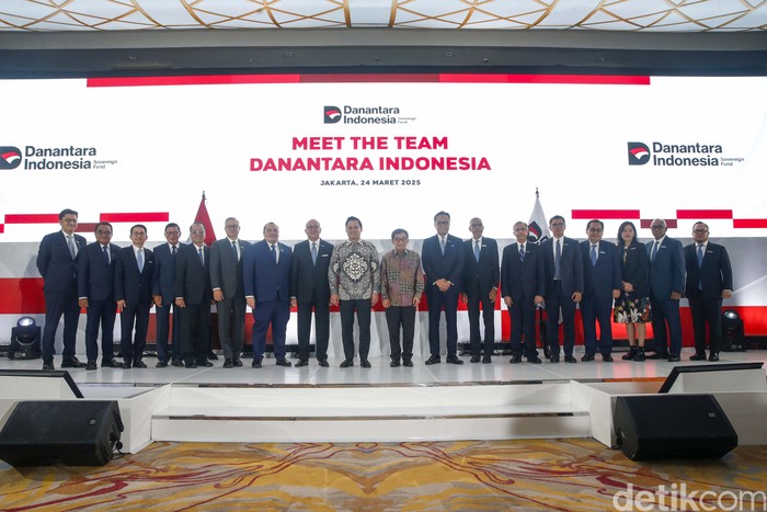 Struktur lengkap Badan Pengelola Investasi Daya Anagata Nusantara (Danantara) resmi diumumkan. Mereka terdiri dari orang-orang dalam maupun luar negeri.