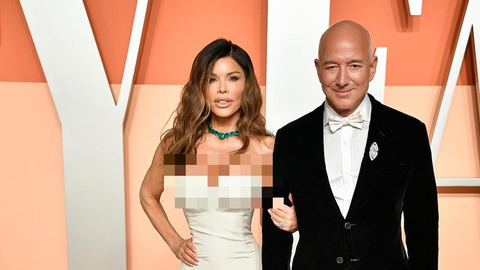 Jeff Bezos dan Lauren Sanchez