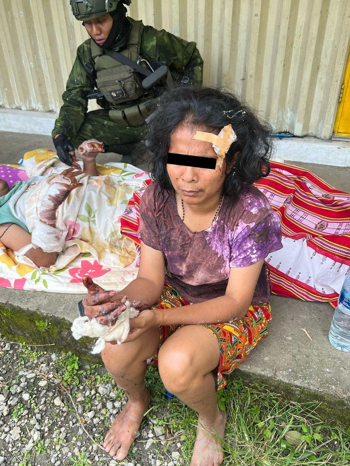Seorang guru tewas dan 6 guru lainnya terluka diserang OPM di Yahukimo, Papua Pegunungan. Korban tewas dan luka-luka telah dievakuasi prajurit TNI.