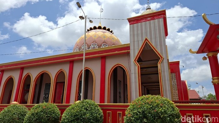 Masjid Musi Al Muallaf di Lubuklinggau.