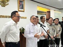 Zulhas Targetkan Bulog Serap Beras Petani 800 Ribu Ton hingga Maret
