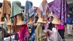 Pasar Tasik di Jakarta Ramai Pembeli Jelang Lebaran