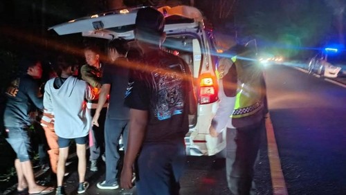 Pejalan kaki ditabrak pemudik di Jalan Denpasar-Gilimanuk, tepatnya di barat Kantor Desa Melaya, Kecamatan Melaya, Kabupaten Jembrana pada Minggu (23/3/2025). (dok. Polsek Melaya)