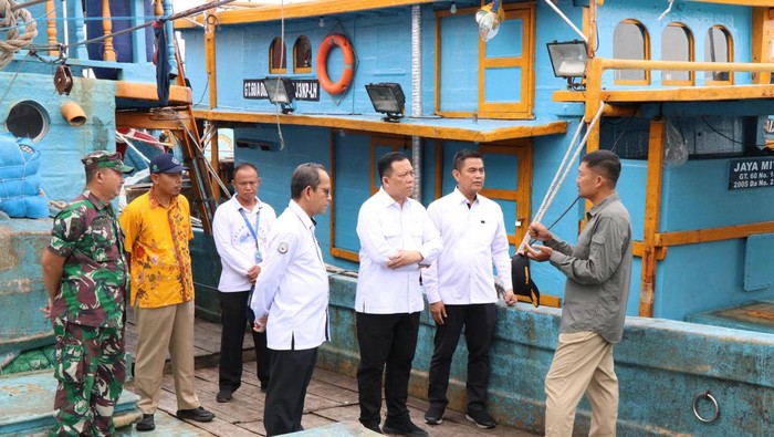 Pelabuhan di Palabuhan
