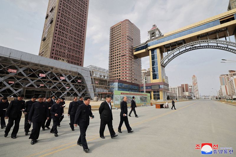 Pembangunan 10.000 unit apartemen di Pyongyang, Korea Utara