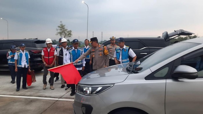 Pembukaan fungsional Tol Kraksaan-Paiton
