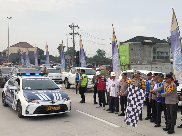 Pembukaan tol fungsional di GT Prambanan oleh PT JMJ dan Polri, Senin (24/3/2025) pagi.