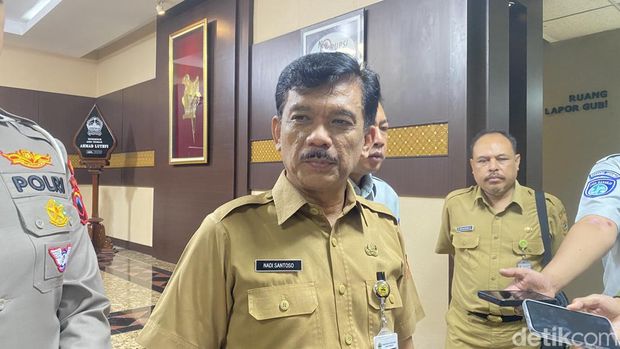 Kepala Badan Pendapatan Daerah (Bapenda) Jateng, Nadi Santoso di Kantor Gubernur Jateng, Kecamatan Semarang Selatan, Senin (24/3/2025).
