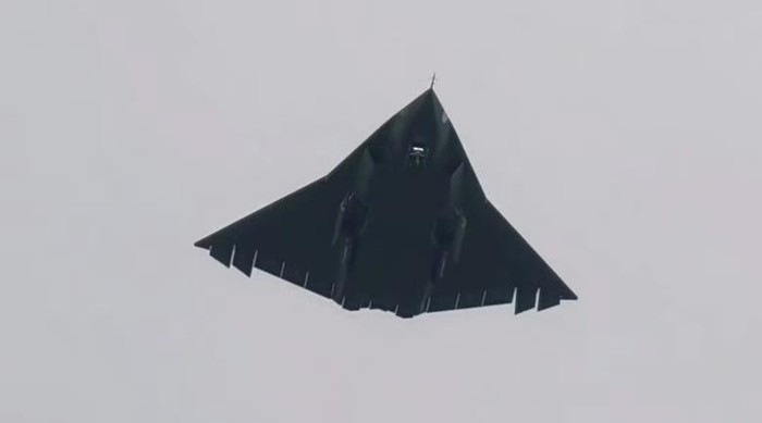 Penampakan jet tempur J-36