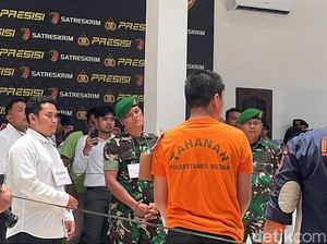 Serka Holmes saat Rekonstruksi: Saya Silap, Saya Tampar-Tendang Korban