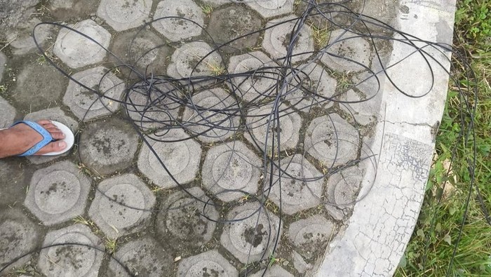 Siswa SD di Buol tewas kesetrum kabel wifi yang putus.