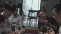 Inget 23 tahun yang lalu, curhat yang kurang lebih sama aku sampaikan pada @fatihkarim tentang kegalauanku dalam pencarian agama. Dan ashar di 23 Ramadhan ini, alhamdulillah Steven mantap memutuskan untuk menjadi seorang Muslim, bersyahadat di hadapan teman-teman dekatnya, dan senang sekali bisa membantu membimbing Steven, tulis Ustaz Felix Siauw dalam Instagram miliknya dilihat detikcom, Senin (24/3/2025). Foto: instagram Ustaz Felix Siauw